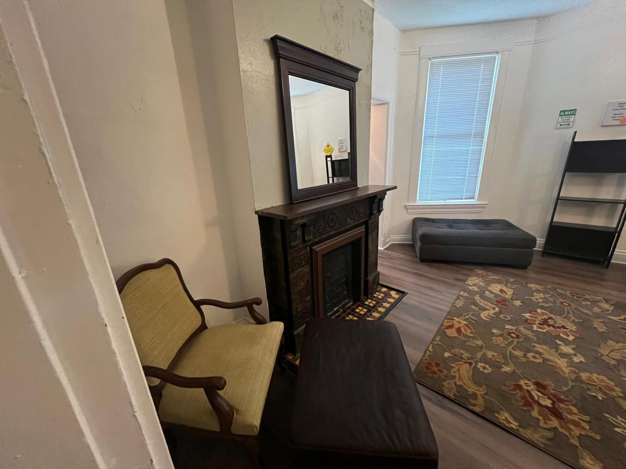 Second Floor Deluxe