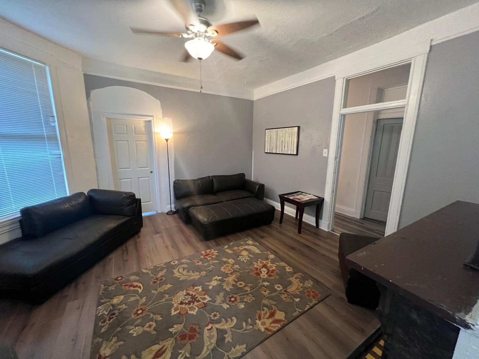 Apartment Second Floor Deluxe Cincinnati