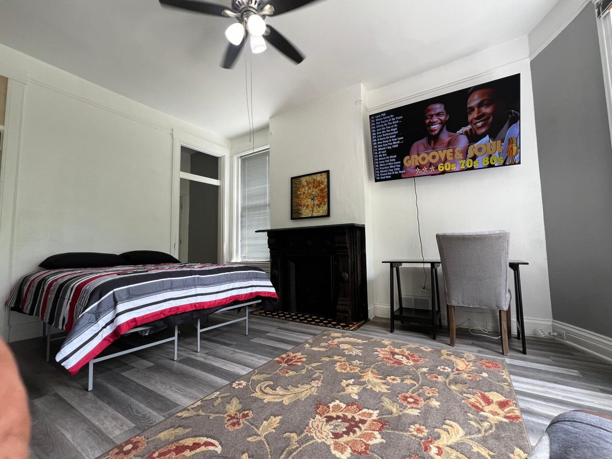 Second Floor Deluxe Cincinnati