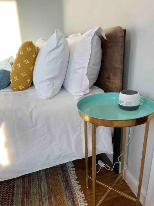 Otr, Queen Bed, 50in Tv, Workspace, Near Lightrail Cincinnati