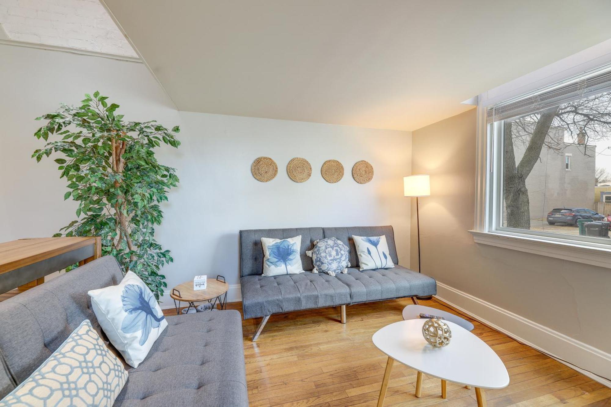 Casa de férias Cozy Boho-chic Loft About 2 Mi To Downtown *