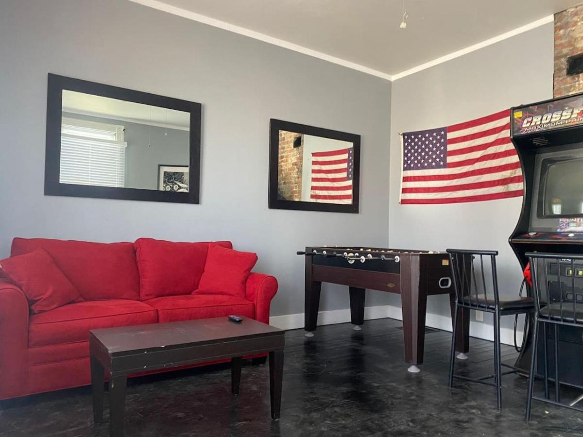 Rare Find Sleeps 16 With 9 Beds 6br Wifi * Cincinnati
