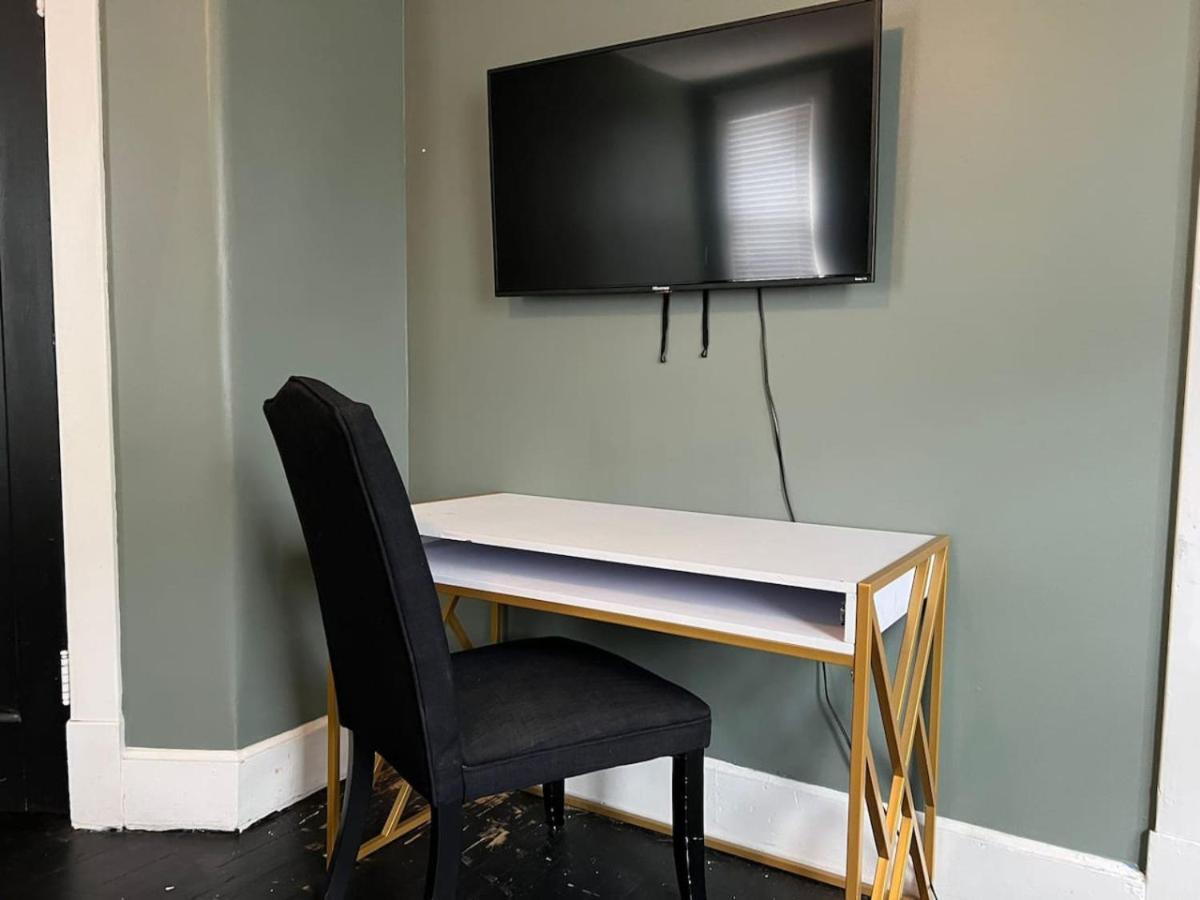 Holiday home House With 10 Beds Sleeps 16 Free Driveway Parking Cincinnati