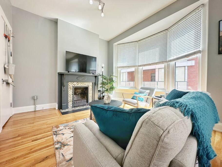 Boho Loft Meets Luxury In Otr Cincinnati! Cincinnati