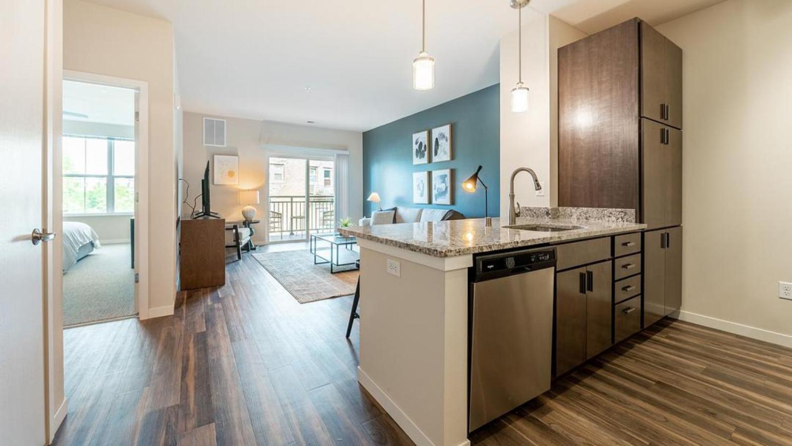 Landing At The Village At Stetson Square - 2 Bedrooms In Corryville Apartment