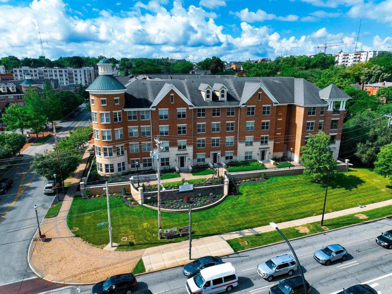 Landing At The Village At Stetson Square - 2 Bedrooms In Corryville *