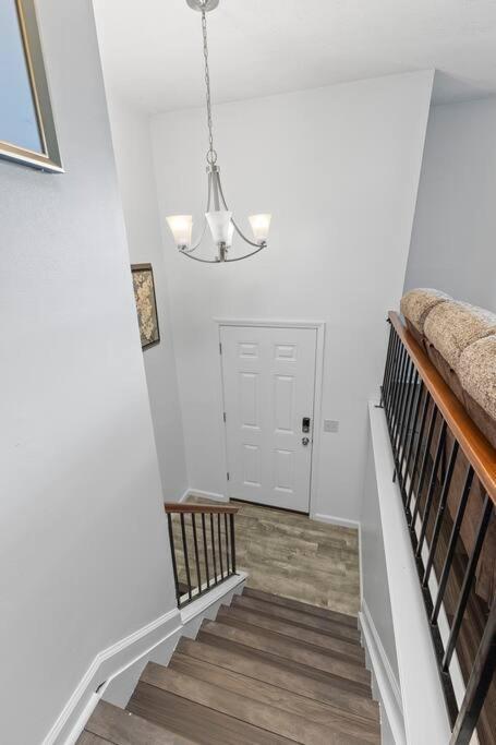 Crystal Ethan - 5 Bedroom