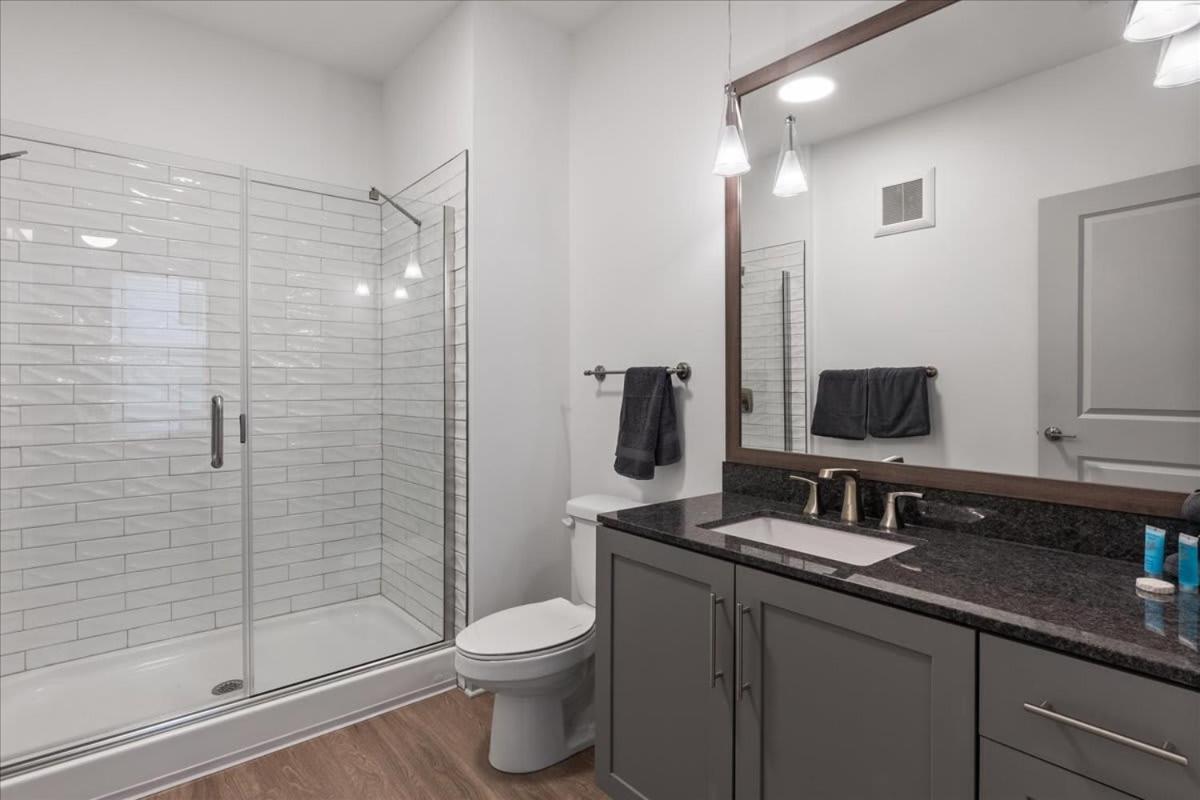 Spacious 14br 14ba Near Downtown Cincinnati