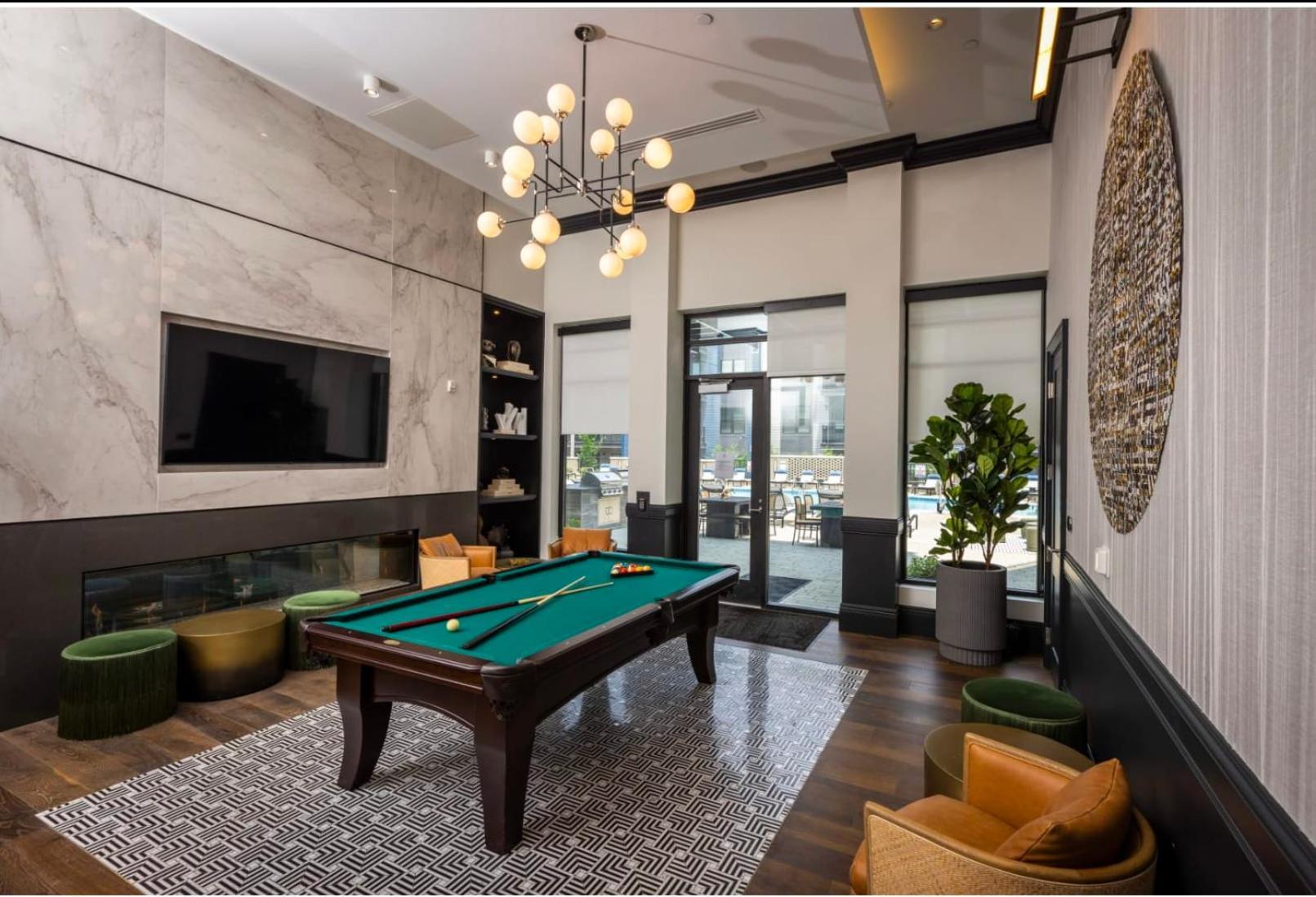 Apartment Cozy 10br 10ba Combined Near Downtown Cincinnati