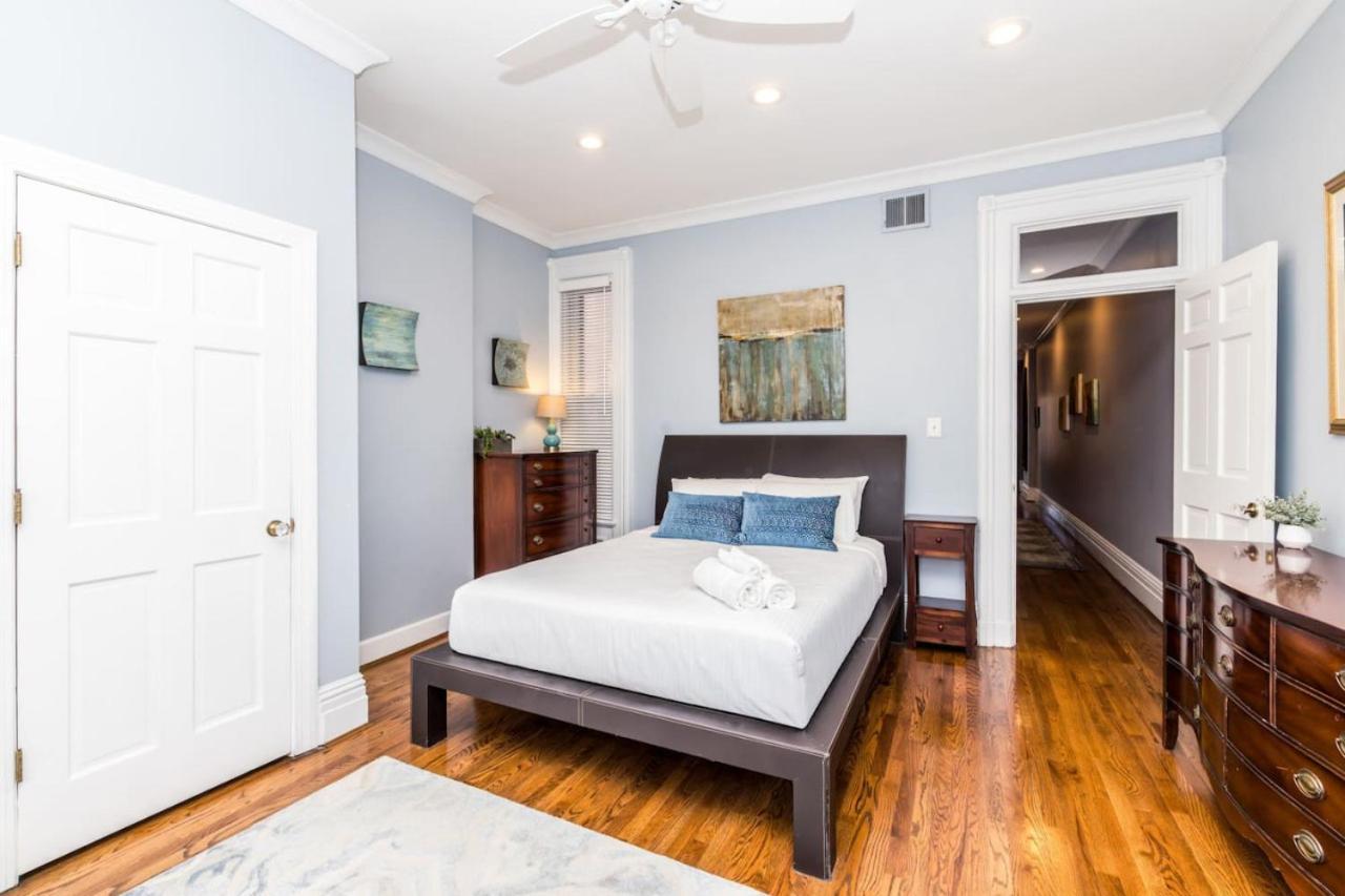 Holiday home Luxury Brownstone - Walk To - Washington Park