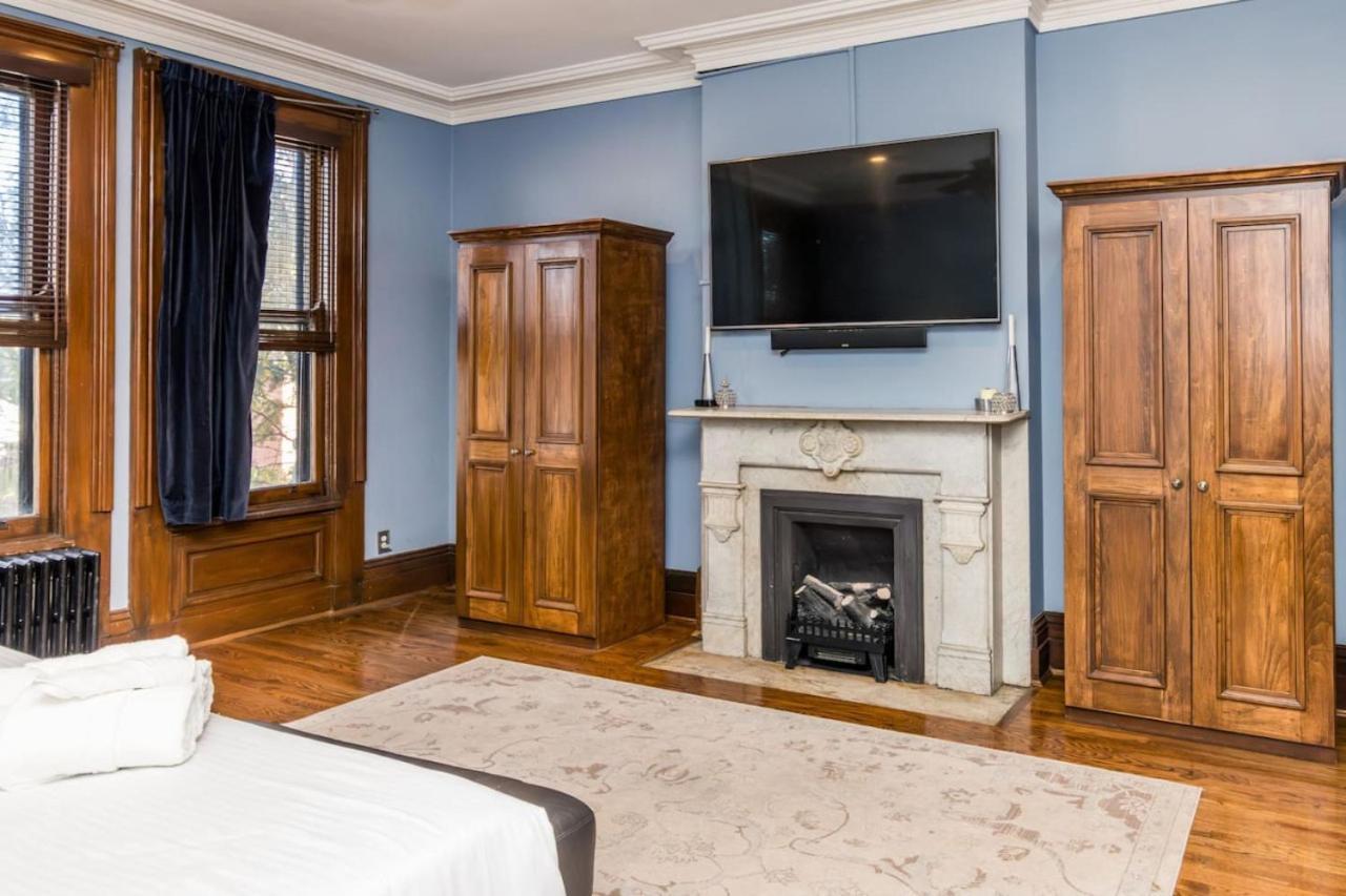 Luxury Brownstone - Walk To - Washington Park Holiday home *
