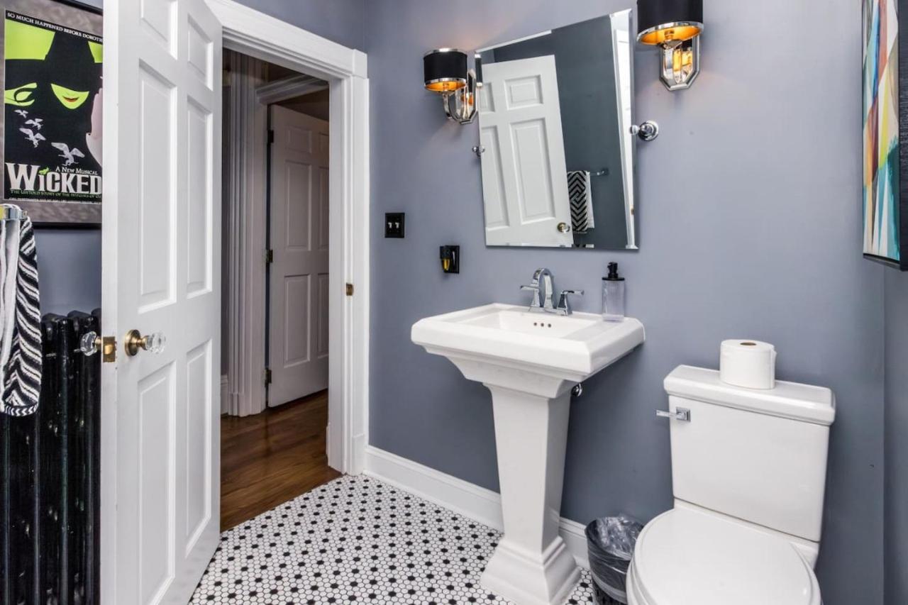 Luxury Brownstone - Walk To - Washington Park Cincinnati
