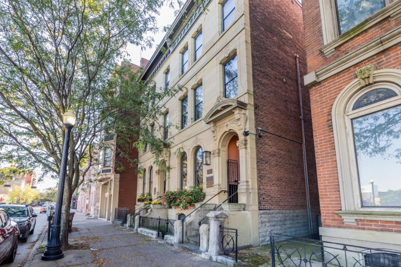 Luxury Brownstone - Walk To - Washington Park *