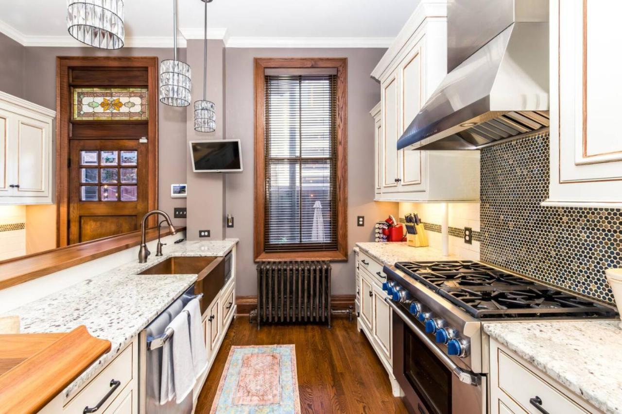 Luxury Brownstone - Walk To - Washington Park Cincinnati