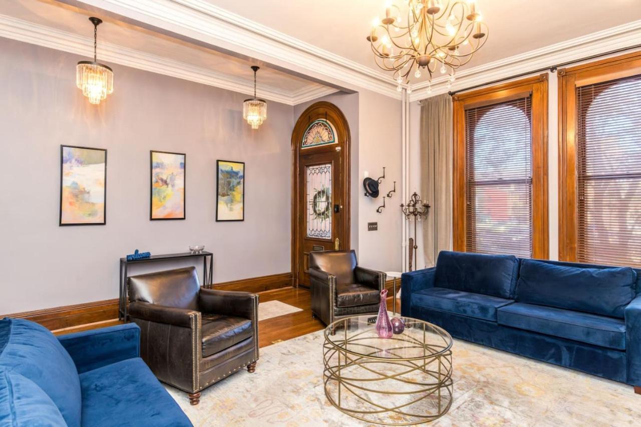 Holiday home Luxury Brownstone - Walk To - Washington Park *