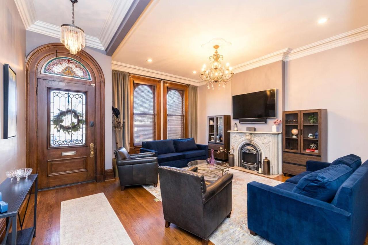Luxury Brownstone - Walk To - Washington Park Holiday home *