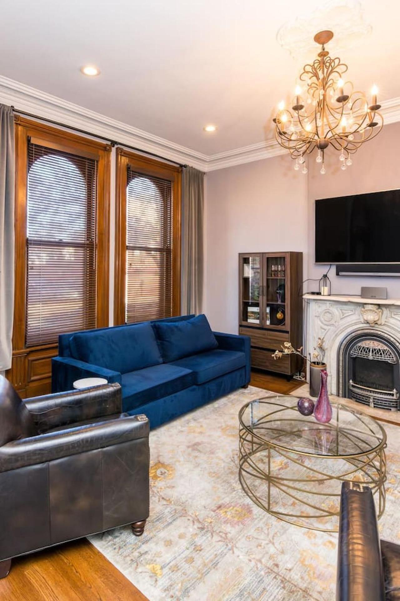 Luxury Brownstone - Walk To - Washington Park * Cincinnati