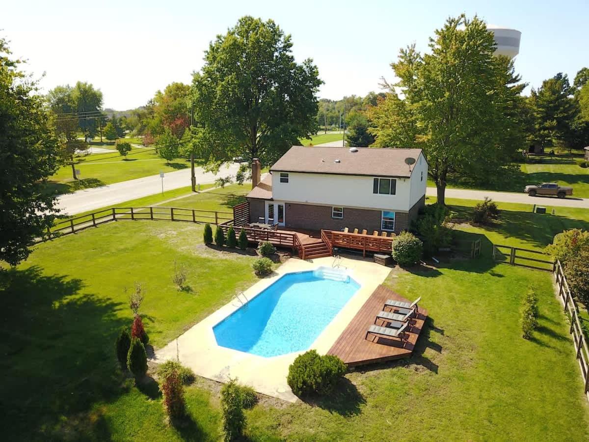 Amazing Pool & Walk To The Park Holiday home Cincinnati