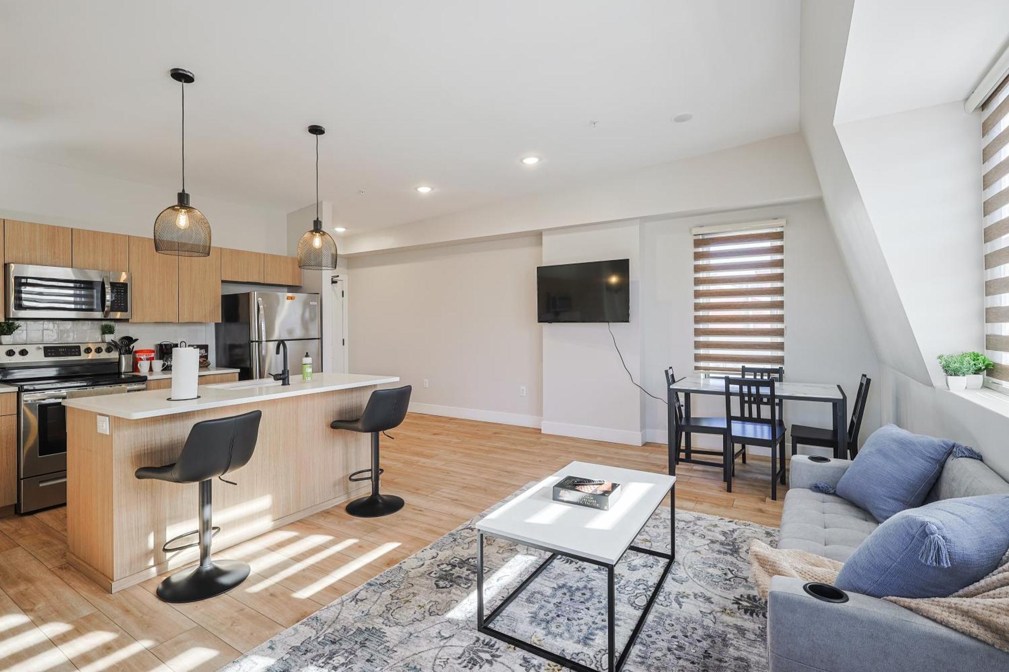Apartment Modern & Cozy Downtown In *