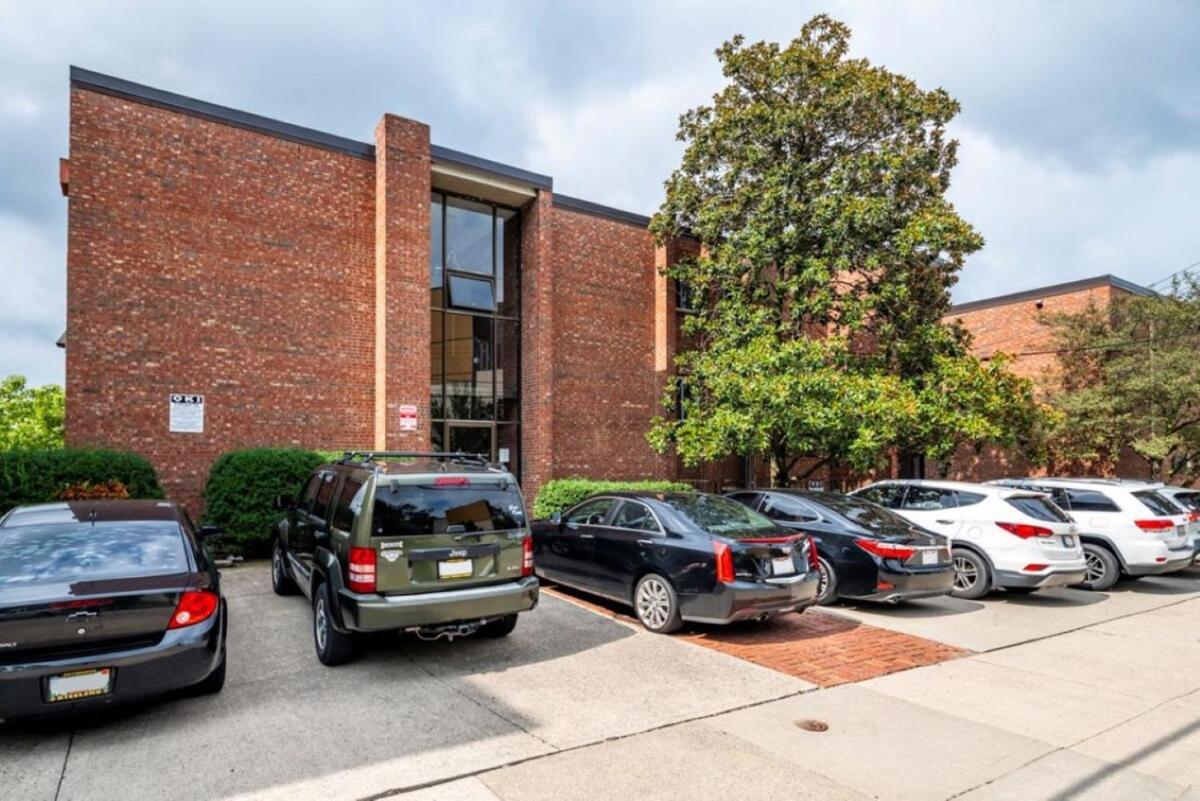 Mt Adams, Stellar Views, Wifi&lux Beds, Parking Apartment