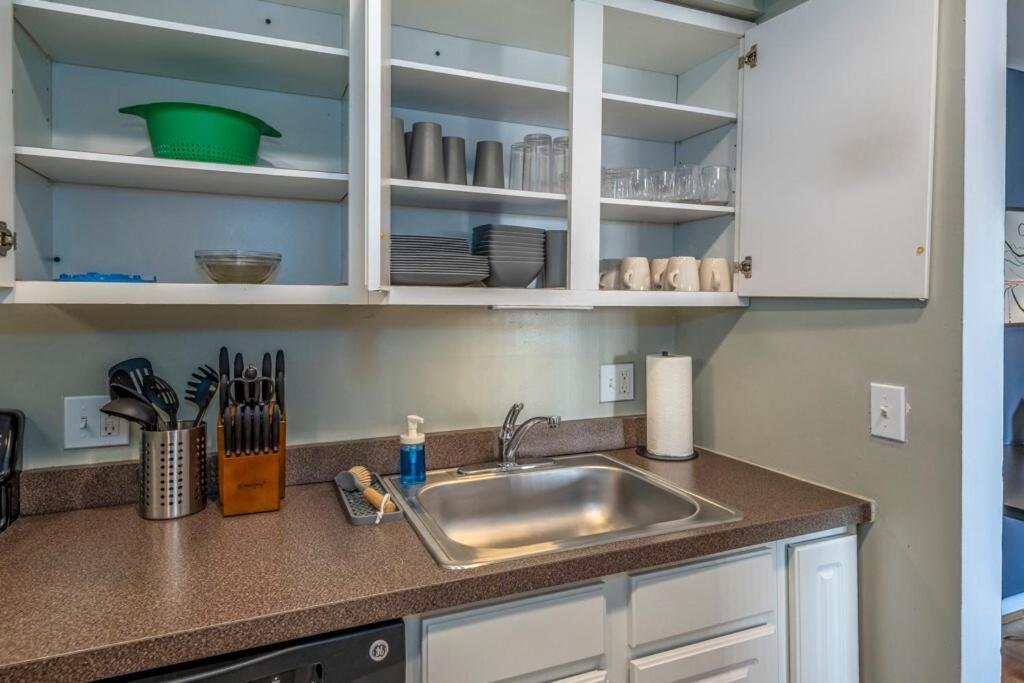 Mt Adams, Stellar Views, Wifi&lux Beds, Parking Apartment