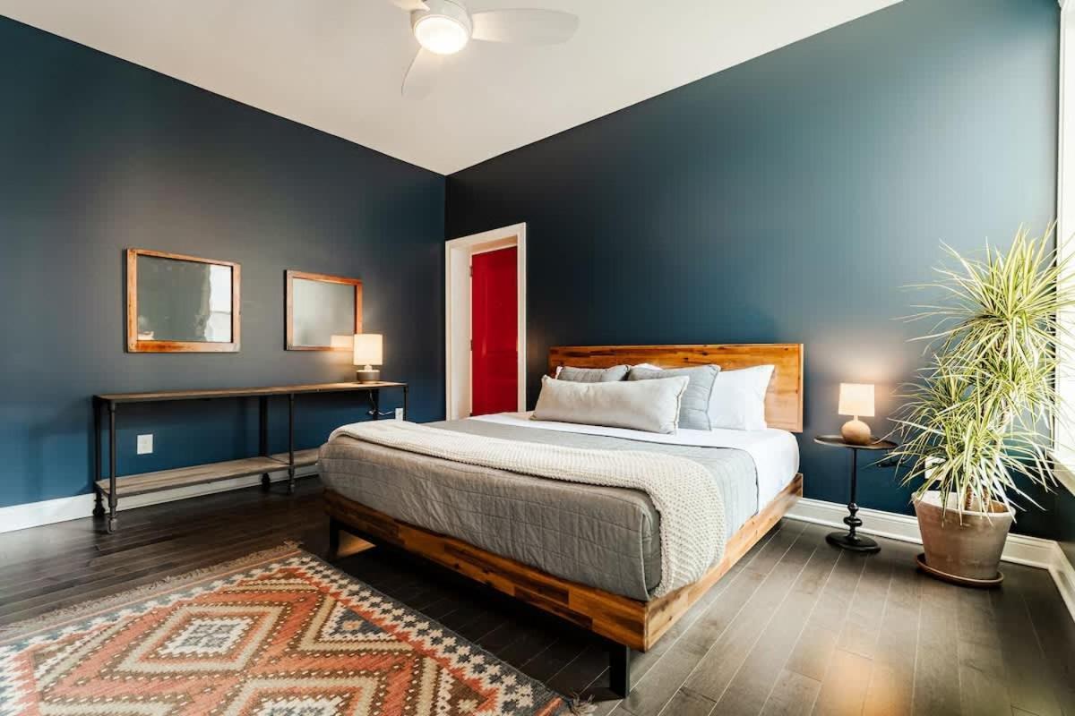Lux Washington-park Rooftop Patio-free Parking Cincinnati