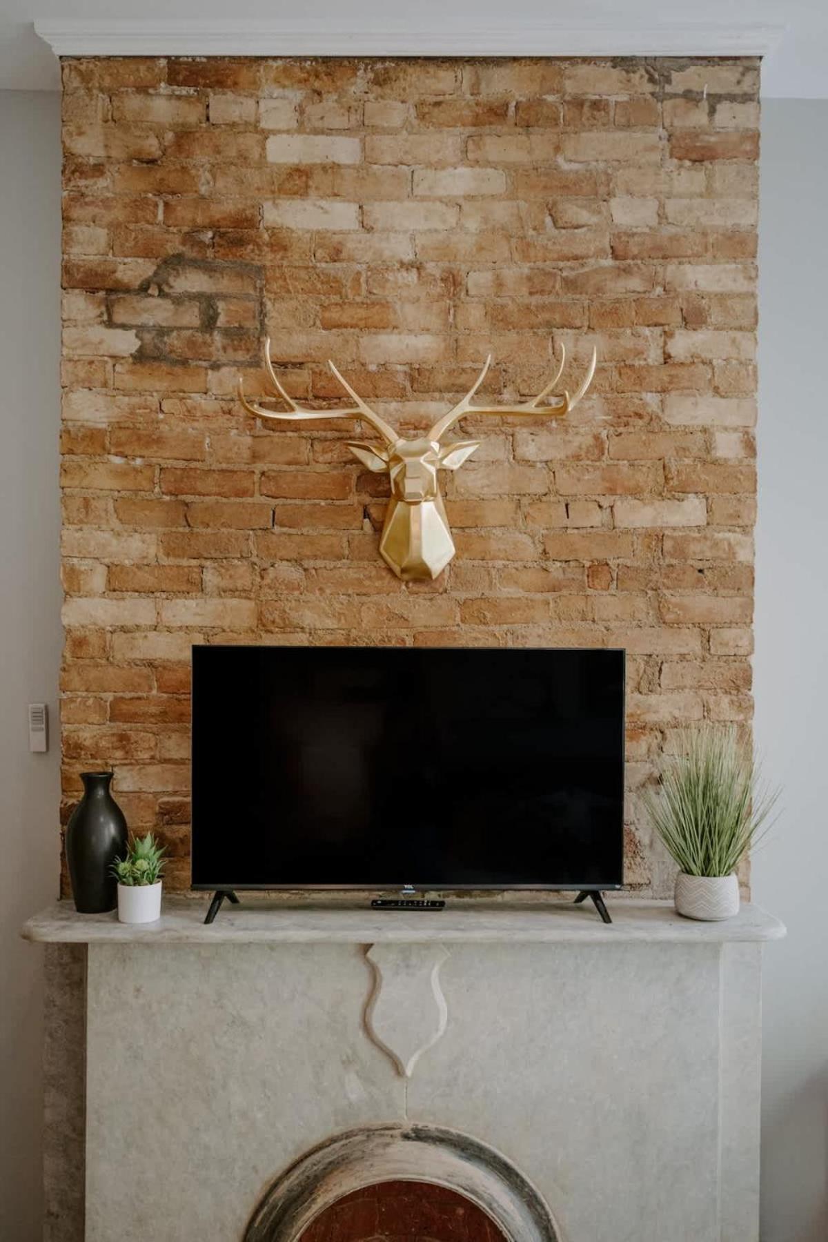 Holiday home Stunning 4br Townhome Rooftop Views *
