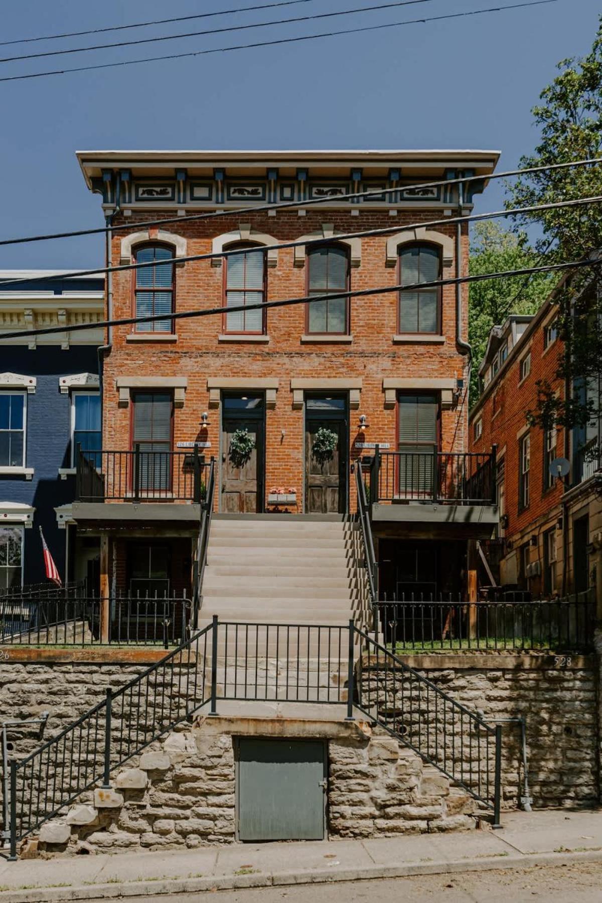 Holiday home Stunning 4br Townhome Rooftop Views