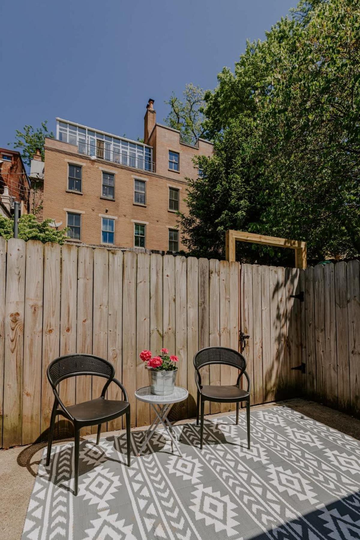 Holiday home Stunning 4br Townhome Rooftop Views