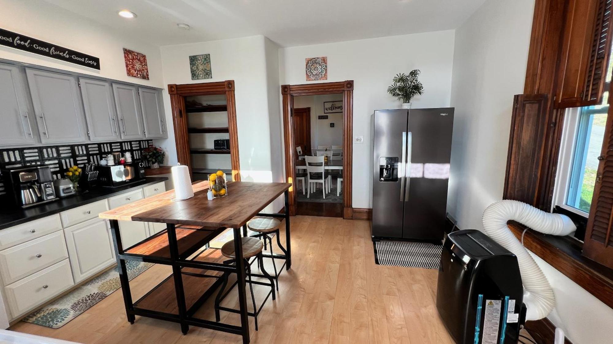 Private Bdrm 3 In Spacious House Views Holiday home