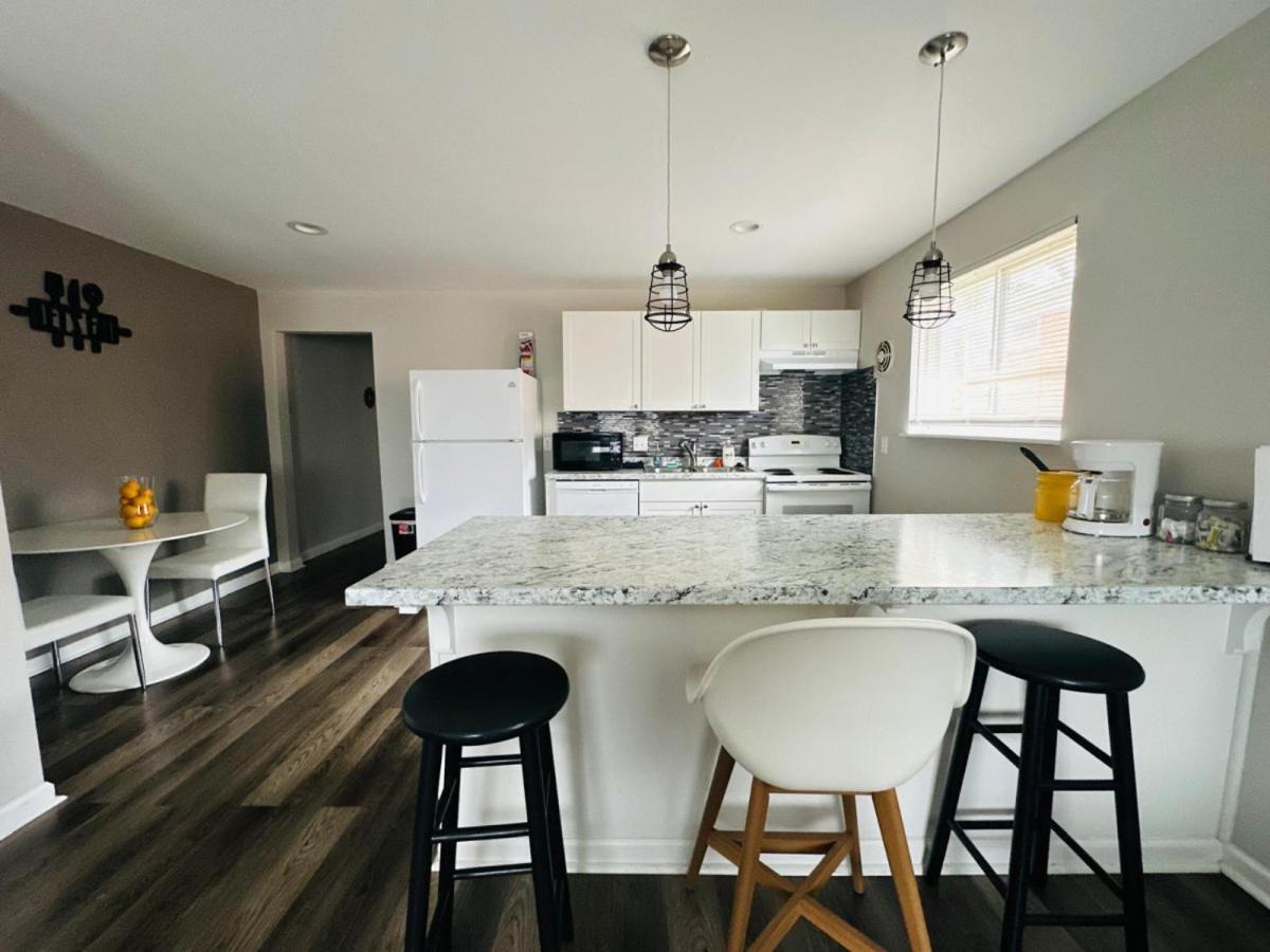 Apartment Reading-stylish For Contemporary Comfort Cincinnati