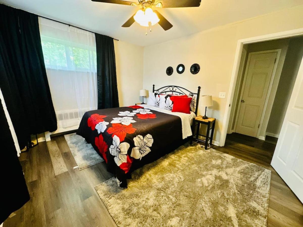 Apartment 2 Bedroom Urban Chic At Its Finest