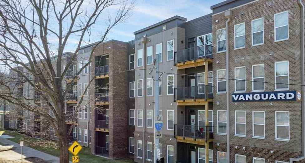 Apartment Modern Close To Dining & Entertainment *
