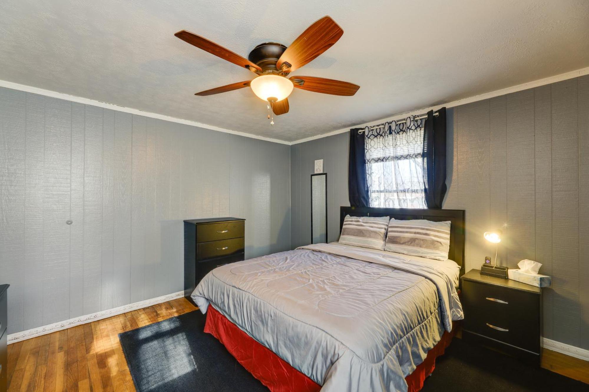 Holiday home 4-bedroom Vacation Rental! *