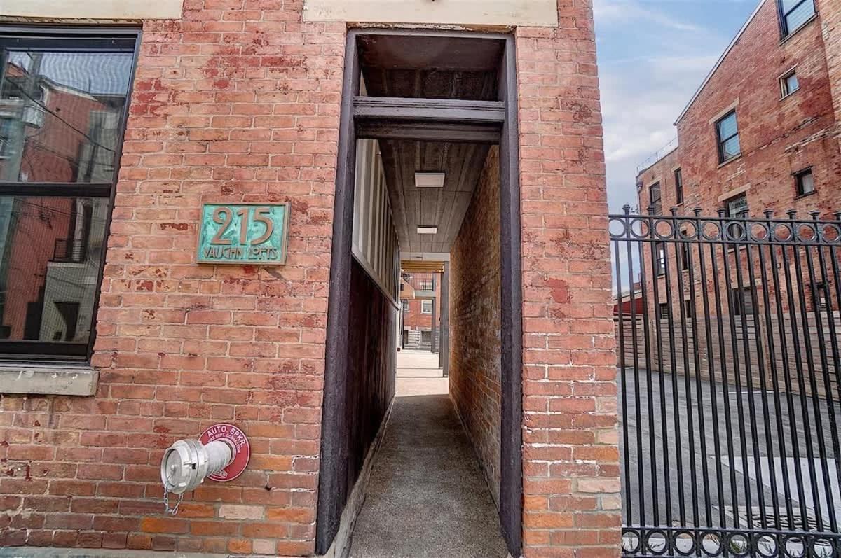 Holiday home Vaughn Lofts # 4 *