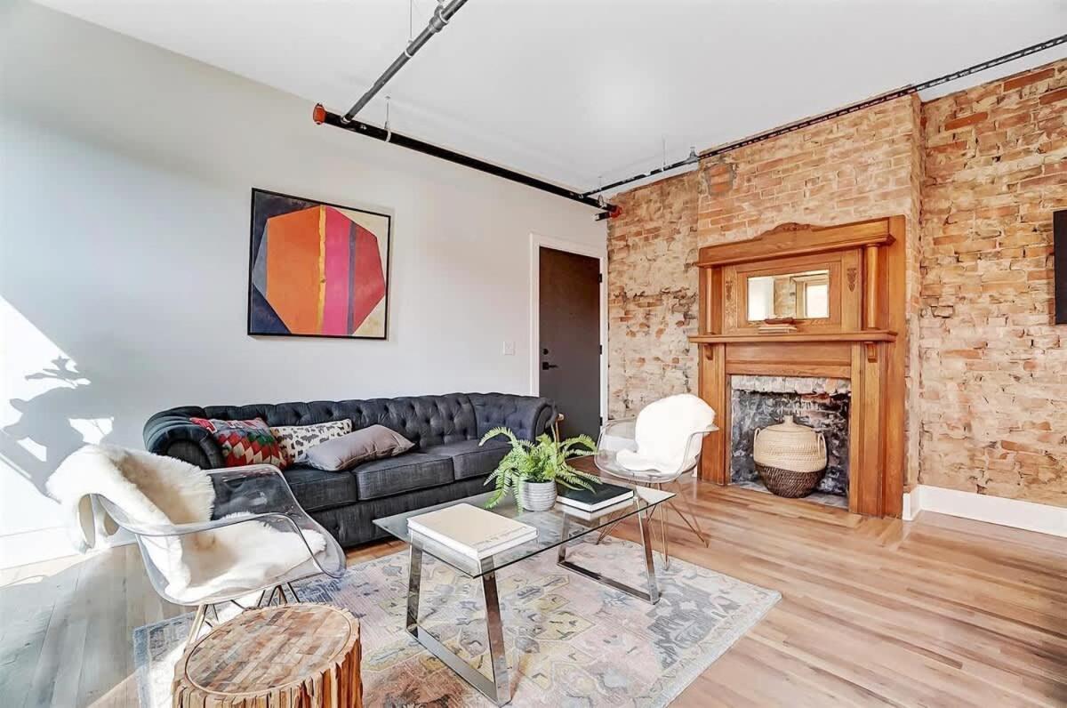 Vaughn Lofts # 4 Holiday home