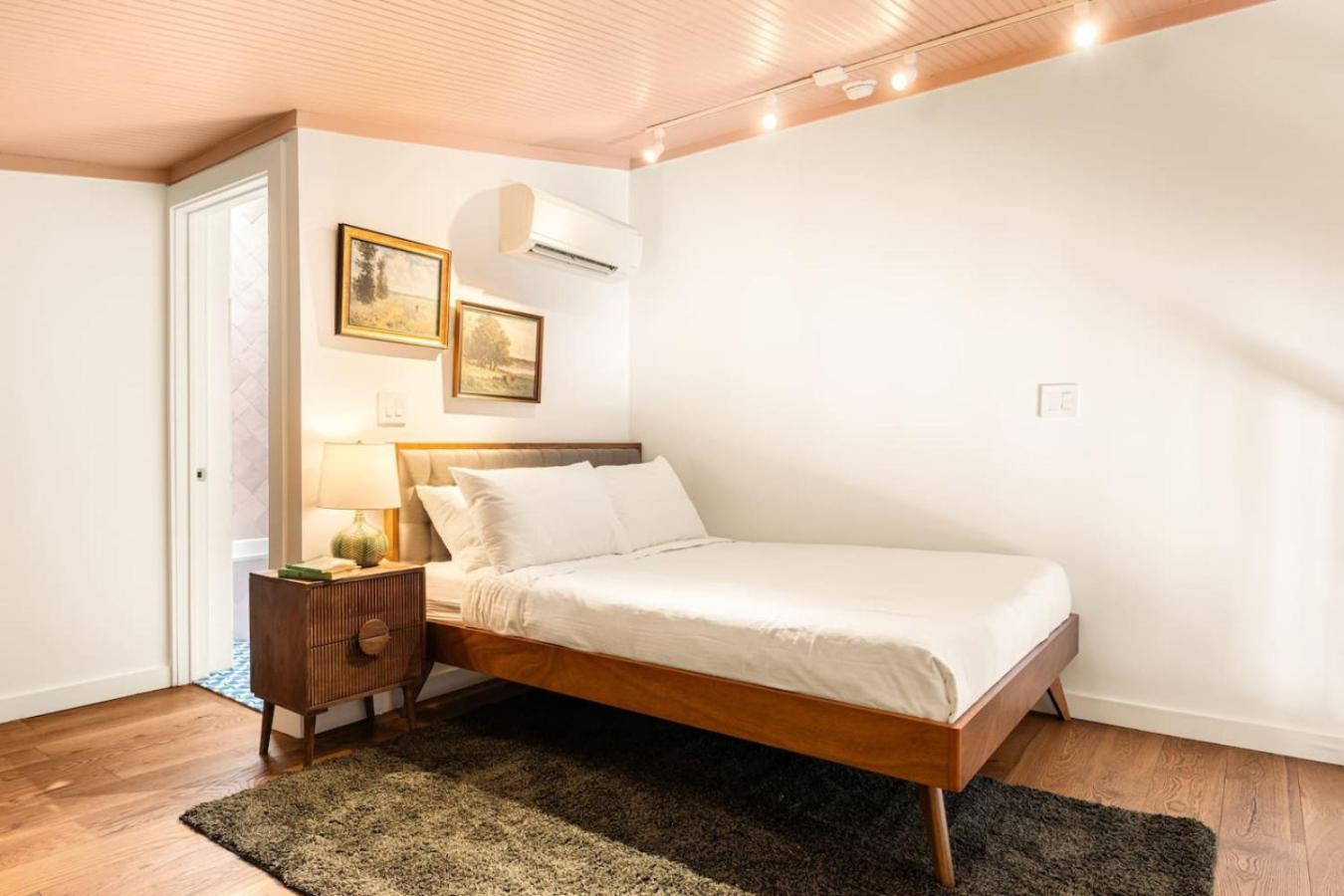 Apartamento Luxury Loft Near Washington Park - Rooftop Deck *