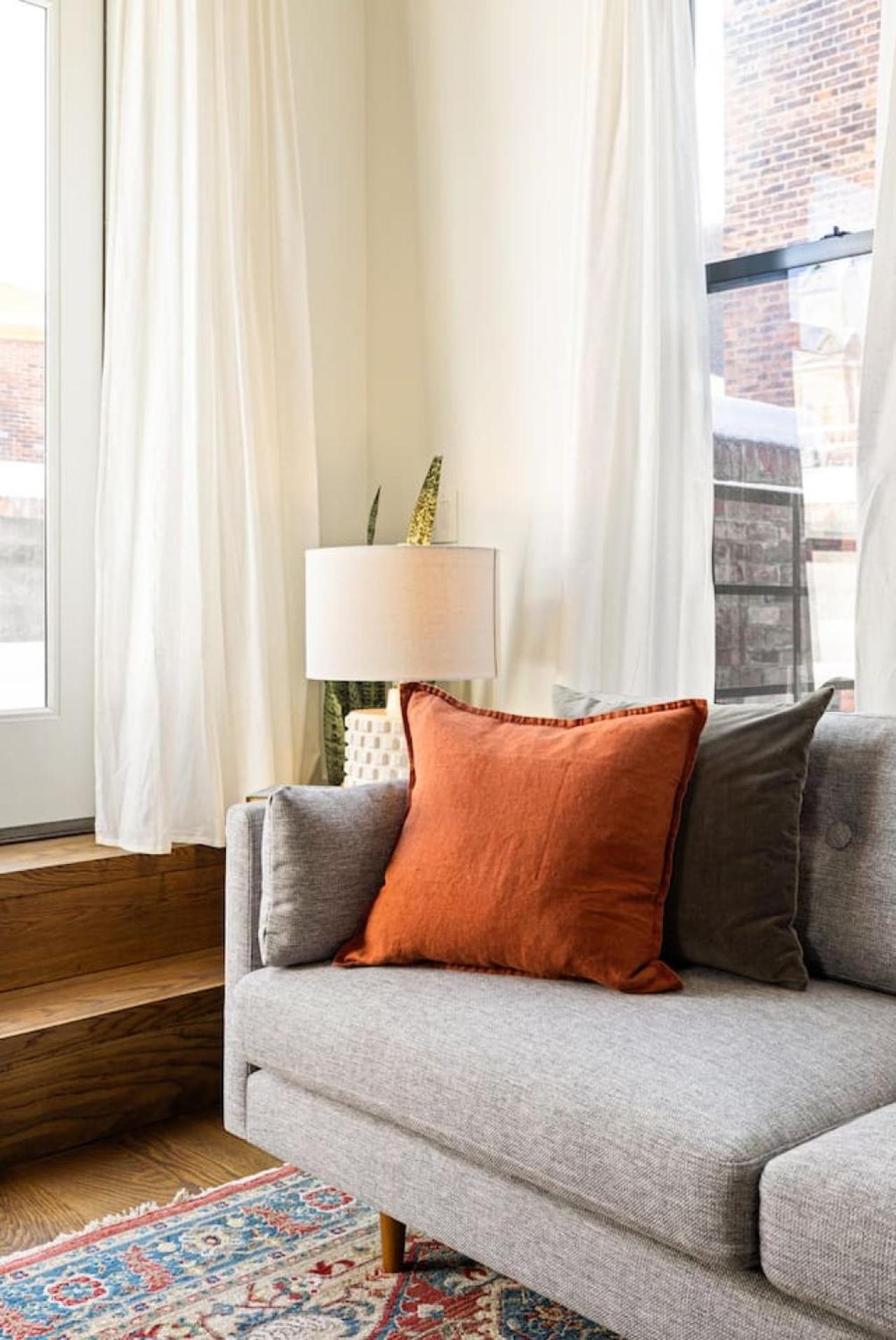Luxury Loft Near Washington Park - Rooftop Deck * Cincinnati