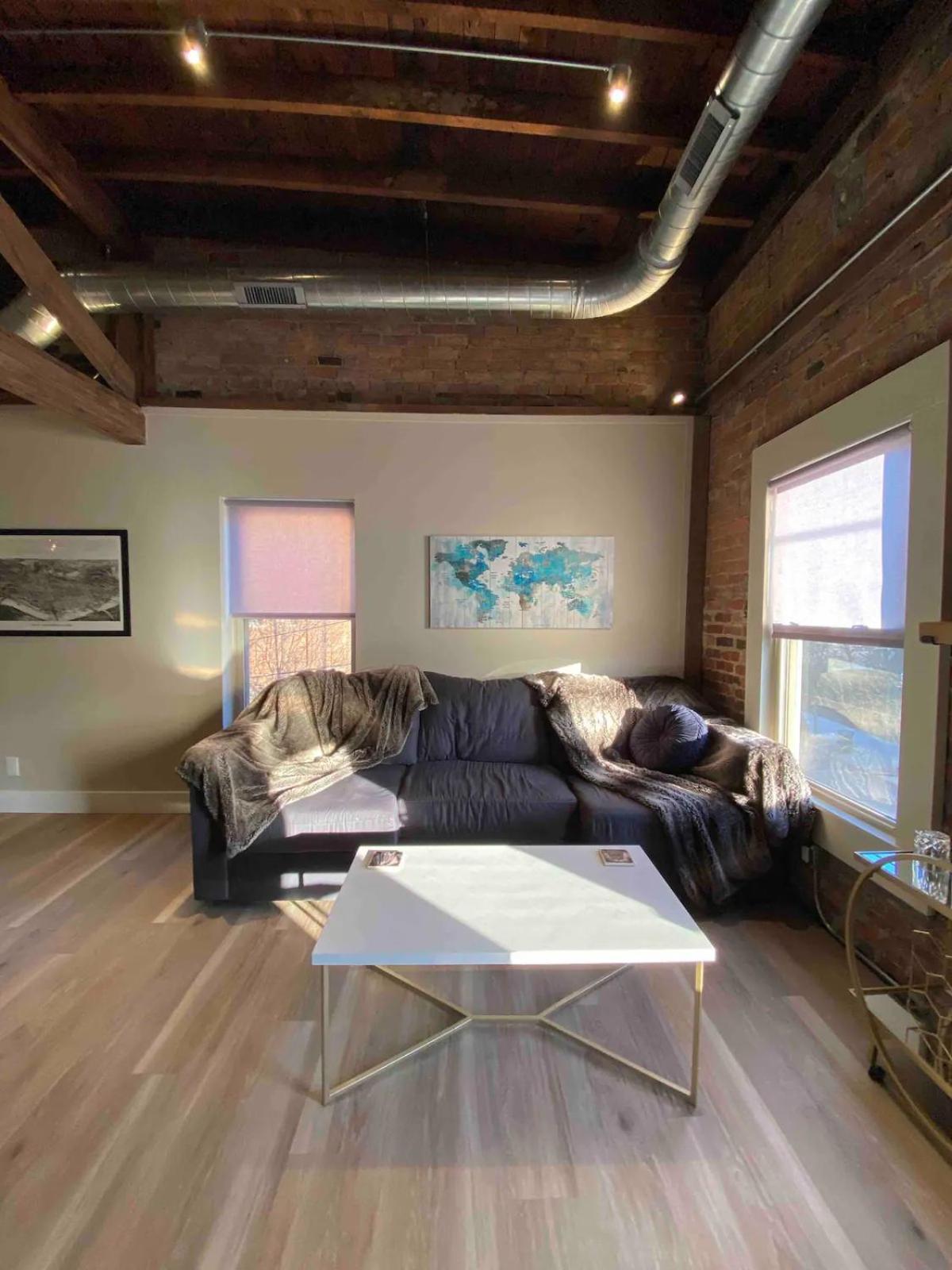 Apartment In Otr, Pendleton Art District Cincinnati