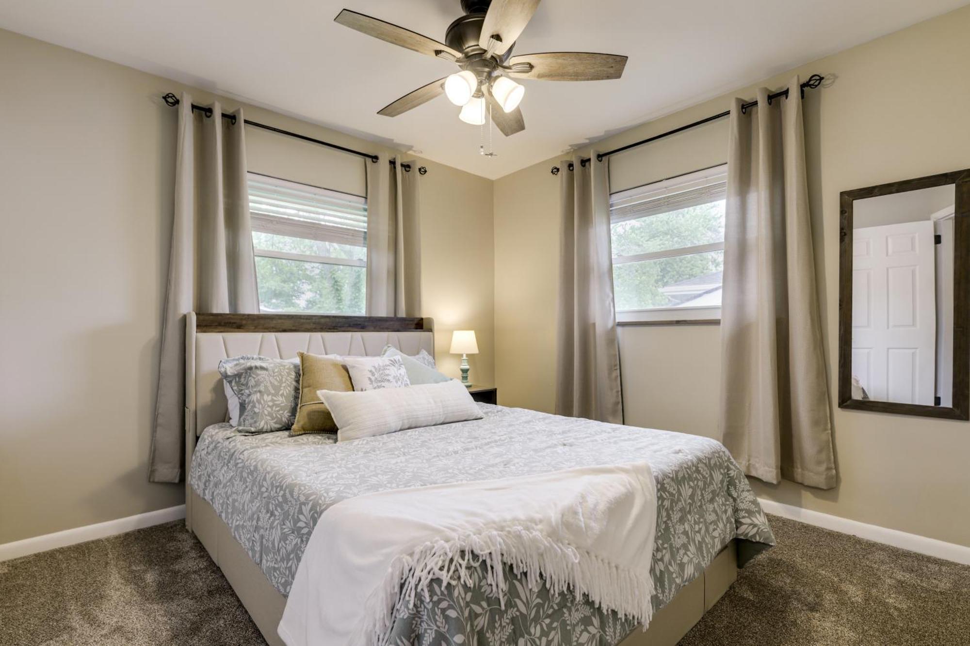 10 Mi To Dtwn With Patio And Yard! Holiday home Cincinnati