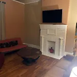 Private Tiny Room For One