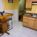 Private Tiny Room For One