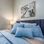 Near Otr And Tql,75In Tv, Lux Beds And Wifi, Free Parking