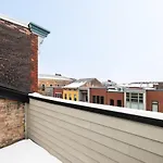 Lux Washington Park - Rooftop Patio - Free Parking