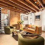 Luxury Loft Near Washington Park - Rooftop Deck