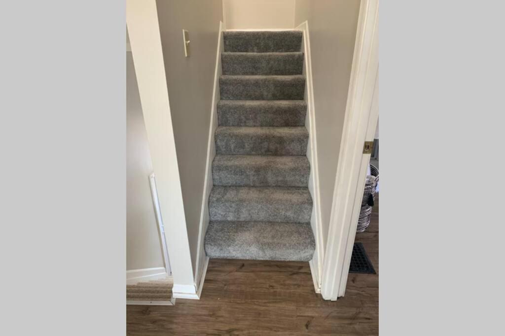 Hyde Park Getaway - Close To Square & Downtown!