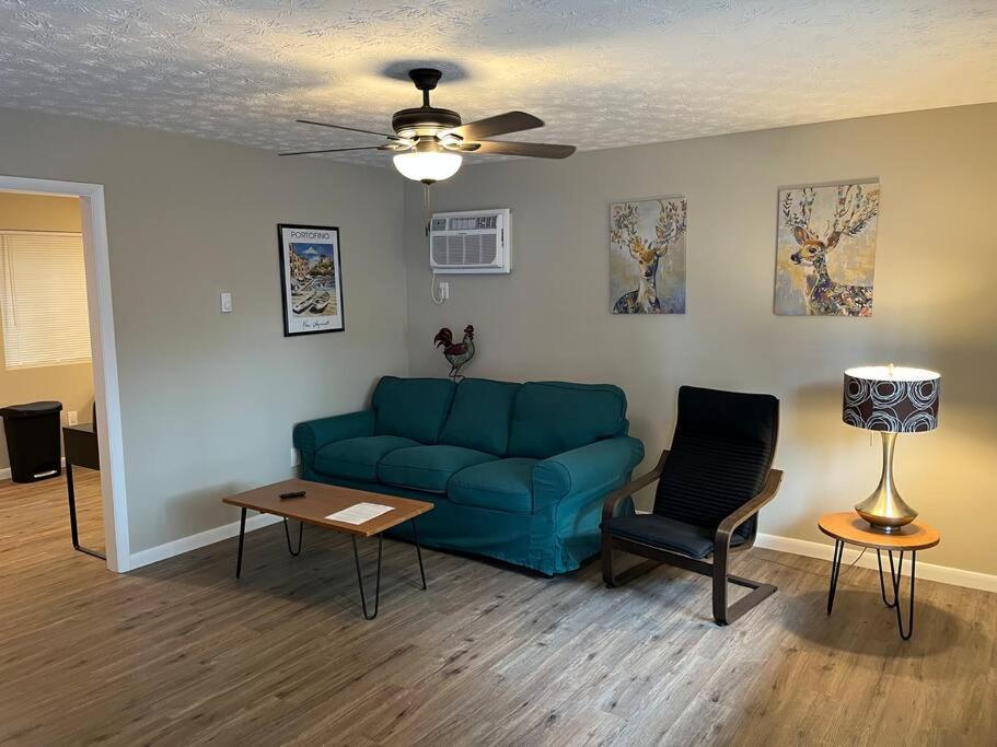 Carter #6 Two Bedroom Near Xavier