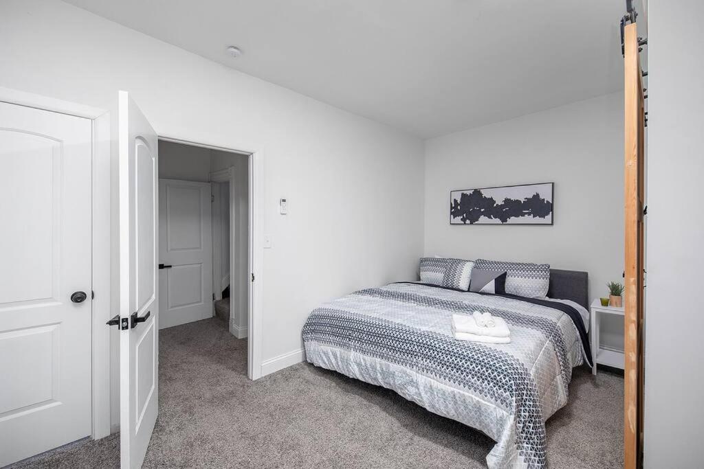 Holiday home Newly Renovated House-10 Minutes From Downtown Cincinnati