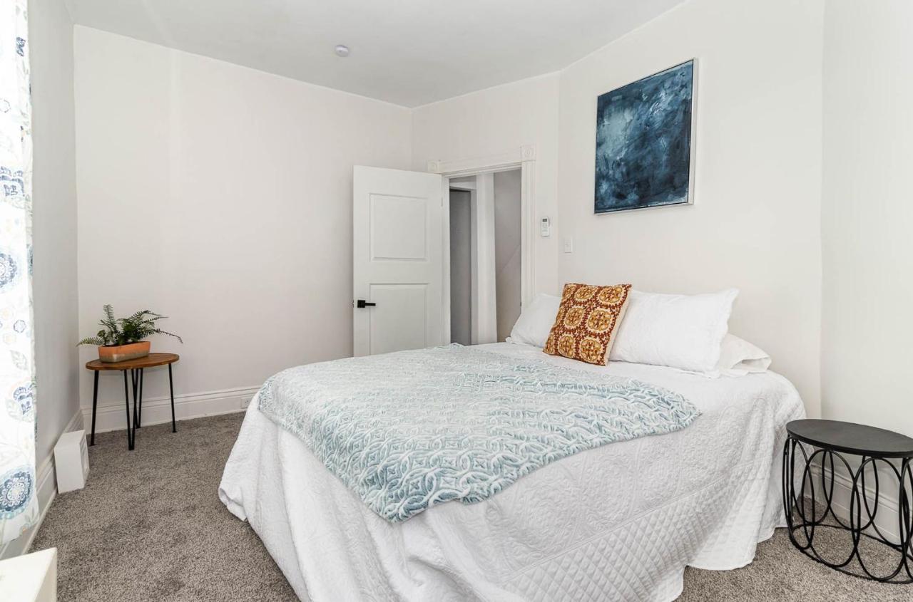 Newly Renovated House-10 Minutes From Downtown * Cincinnati
