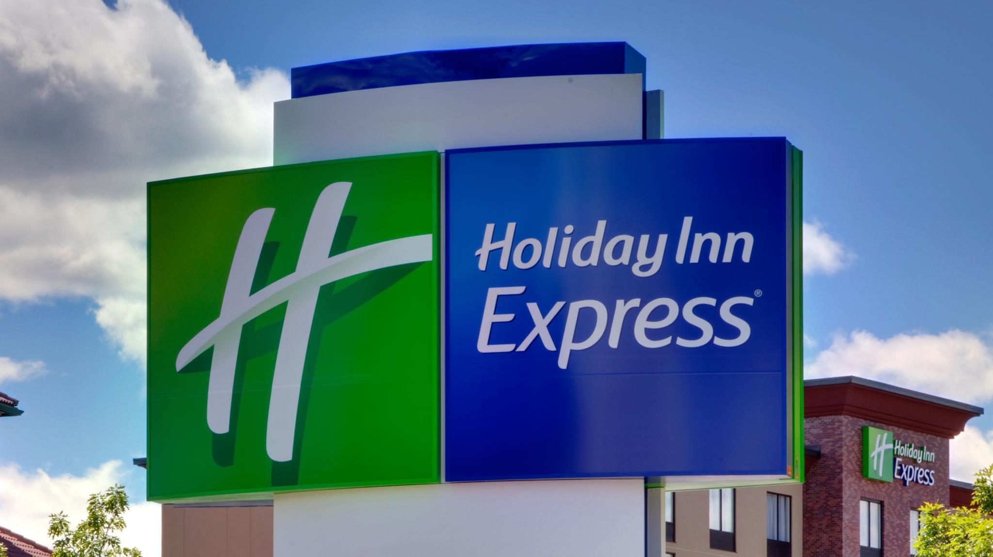 Express & - Ne - Red Bank Road By Ihg Hotel 4*